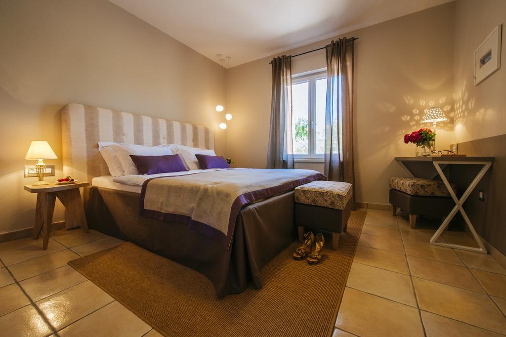 Villa Mirakul Sukošan Szoba fotó